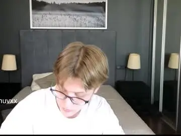 Chaturbate Adult Video Chat of louie_evans