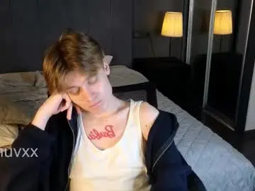 Chaturbate Live Sex of louie_evans