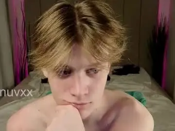 Chaturbate Sex Chat of louie_evans