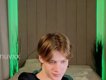 Chaturbate Sex Chat of louie_evans