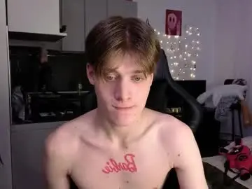 Chaturbate Live Sex Cam of louie_evans