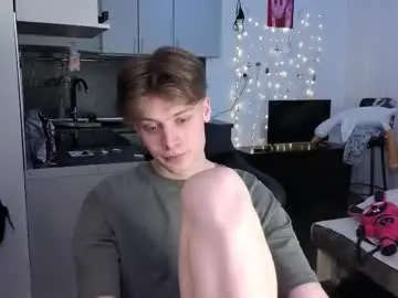 Chaturbate Free Live Porn of louie_evans