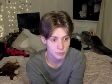 Chaturbate Live Sex Cam of louie_evans