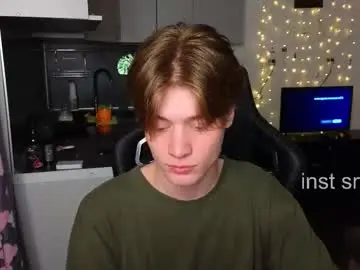 Chaturbate Best live sex cam show of louie_evans