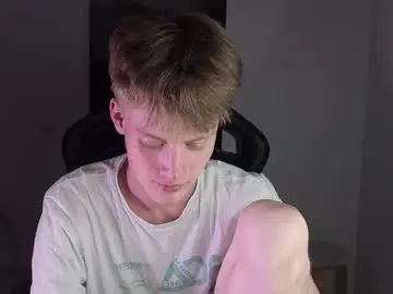 Chaturbate Free Porn Cam of louie_evans