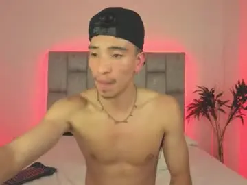 Chaturbate Live Sex Cam of andyrush__