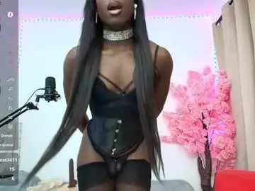 Chaturbate Live Sex Cam of isseymz