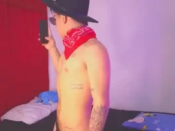 Chaturbate Sex Chat of josethariaz25