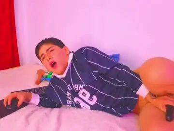 Chaturbate Live Sex of josethariaz25
