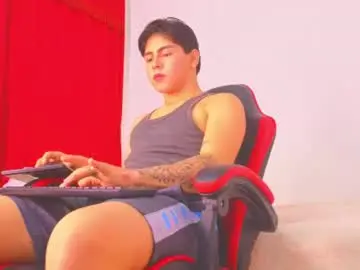 Chaturbate Sex Cam of josethariaz25