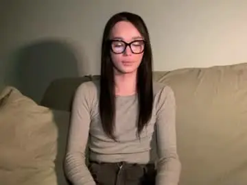 Chaturbate Adult Webcams of mary_geyson1