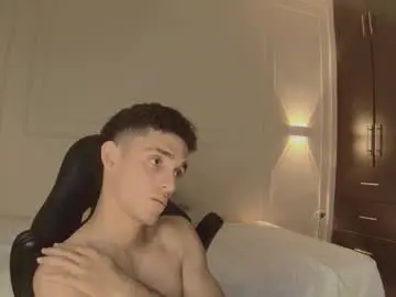 Chaturbate Live Porn of nathan_shimmer