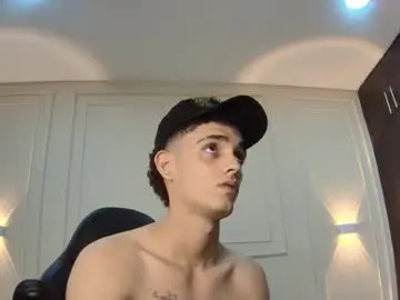 Chaturbate Best live sex cam show of nathan_shimmer