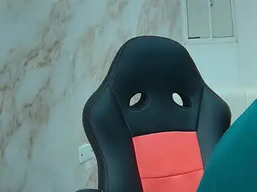 Chaturbate Free Porn Cam of nathan_shimmer