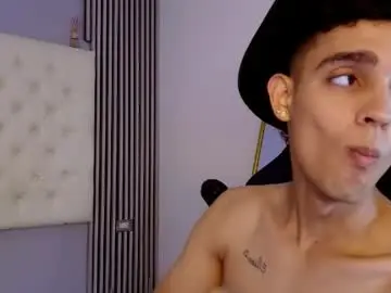 Chaturbate Sex Cam of nathan_shimmer