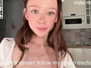 Chaturbate Live Sex Cam of onlykitty_chillhere