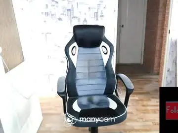 Chaturbate Live Sex Cam of slavaxxx777