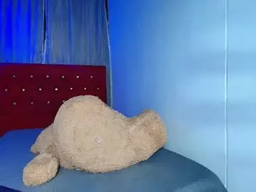 Chaturbate Best live sex cam show of aaron_antonella_mds