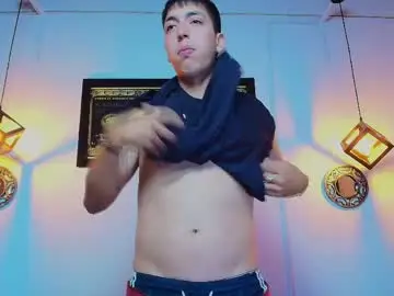 Chaturbate Free Live Porn of aaron_antonella_mds