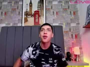 Chaturbate Private Sex Chat of aaron_antonella_mds