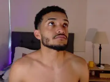 Chaturbate Live Sex Cam of eros_chipre