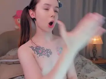 Chaturbate Adult Webcam of glowhub_