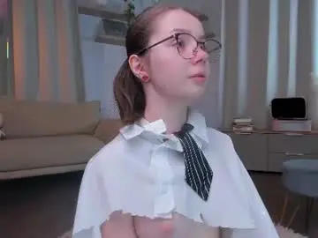 Chaturbate Live Sex Cam of glowhub_