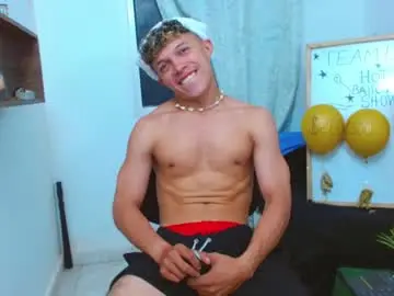 Chaturbate Live Porn of lucas_luxx1