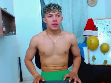 Chaturbate Sex Chat of lucas_luxx1