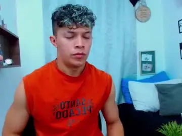 Chaturbate Free Live Porn of lucas_luxx1