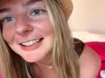 Chaturbate Free Live Porn of luluxoxo3
