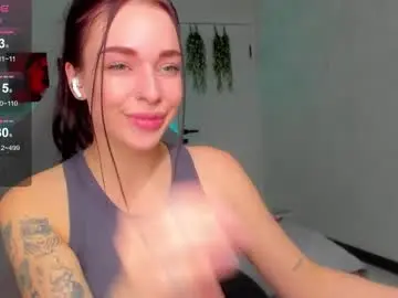 Chaturbate Free Porn Cam of meow_moore