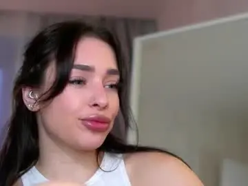 Chaturbate Live Sex Cam of meow_moore