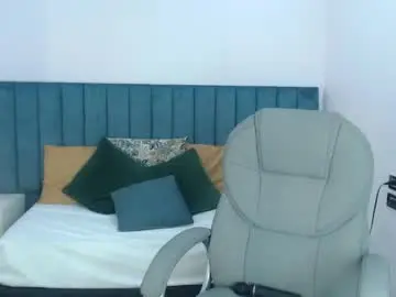 Chaturbate Free Porn Cam of april__bunny