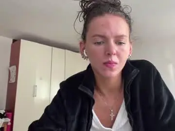 Chaturbate Live Porn of arlynenemani