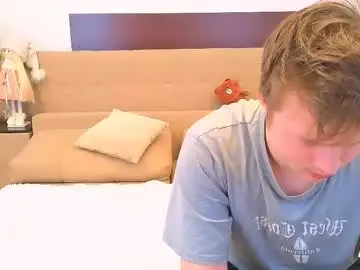 Chaturbate Best live sex cam show of ollistiw