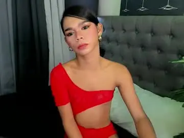 Chaturbate Live Sex Cam of asianpetiteprincess