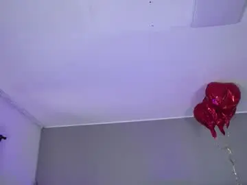 Chaturbate Nude Webcam of bayonetta_doll