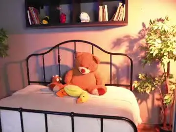 Chaturbate Live Sex Cam of bayonetta_doll