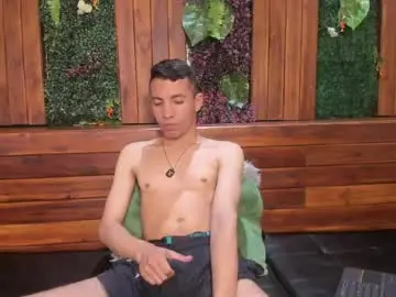 Chaturbate Best live sex cam show of dylan_ross_