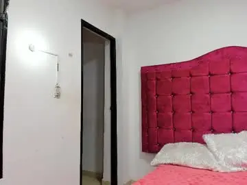 Chaturbate Live Porn of little_evangeline2