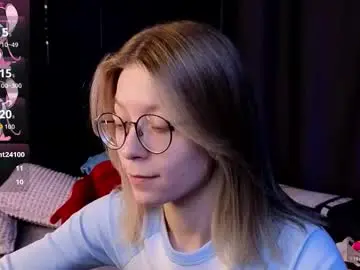 Chaturbate Live Sex of lunar_sofia
