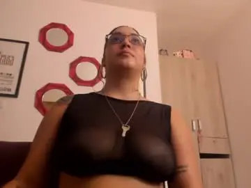 Chaturbate Live Sex Cam of veronicagilss