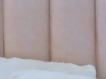 Chaturbate Live Sex Cam of alexialeman
