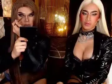 Chaturbate Live Sex of amazingtrans18