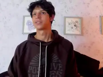 Chaturbate Sex Chat of ethan_qop