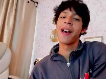 Chaturbate Sex Cam of ethan_qop