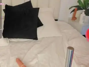 Chaturbate Adult Webcam of megan_brunette2