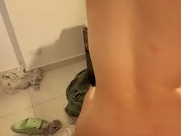 Chaturbate Sex Cam of mia_adams66