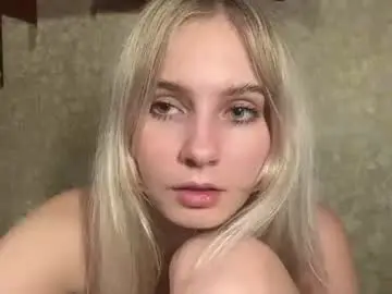 Chaturbate Free Porn Cam of deedeemichelotti